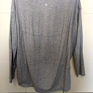Lululemon - Back in Action Long Sleeve (V neck)